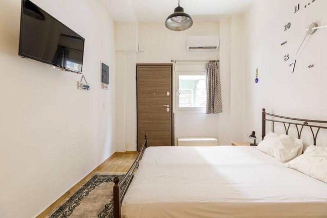Perfect 71b Thessaloniki